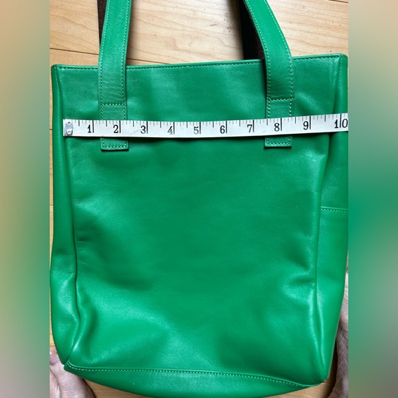 Green leather bag. - Picture 7 of 8